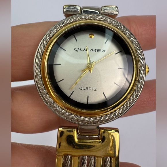 Vintage quartz dual tone watch main image 6